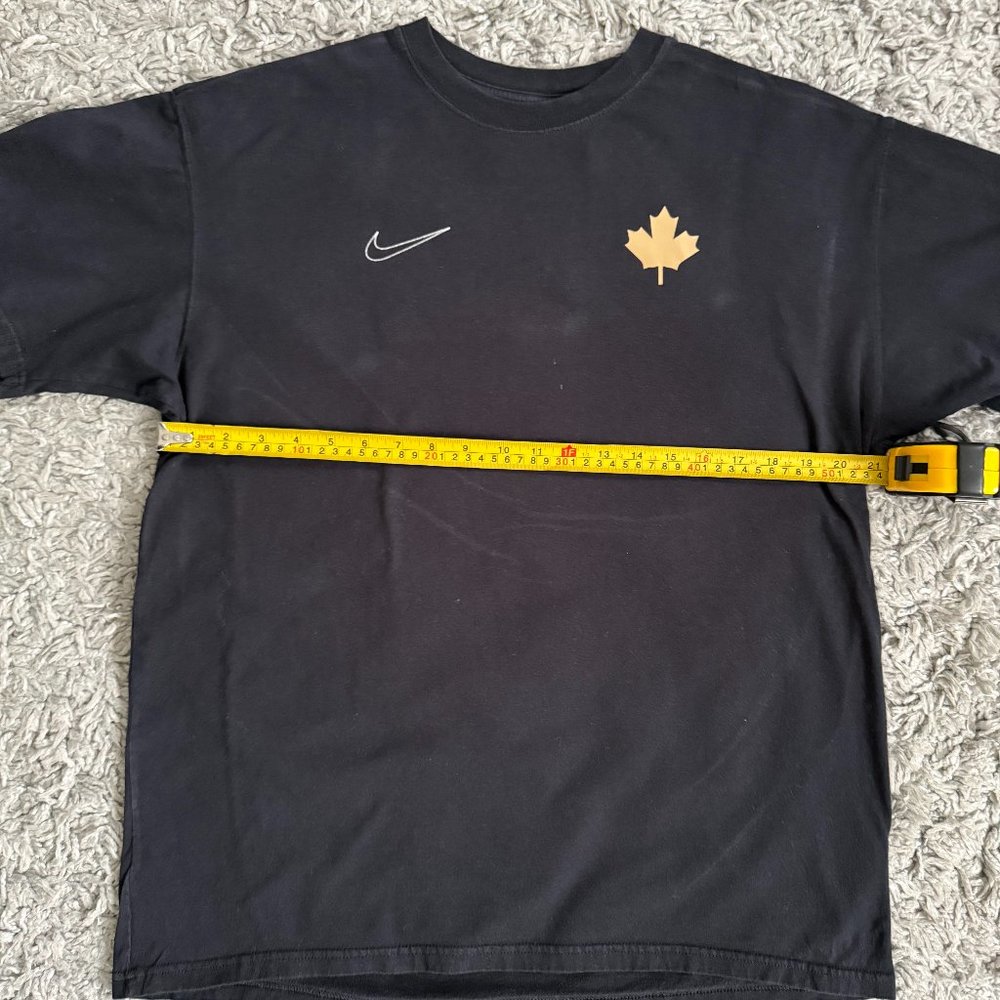 Nike Canada Basketball T-Shirt (Toronto Raptors Edition)